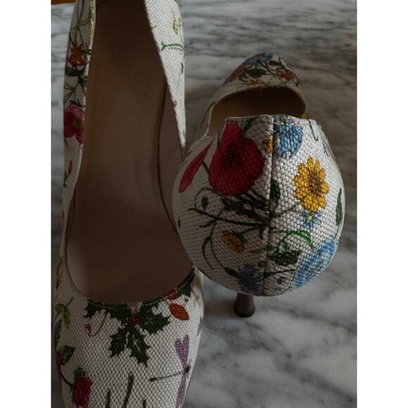 Gucci Sylvie Cloth Heels - Picture 3 of 7